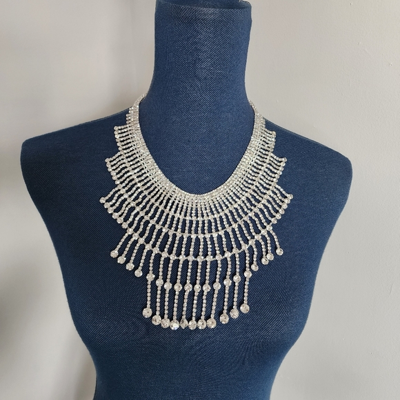 Statement Silver Crystal Collar Bib Necklace Earrings Bracelet Set New - Picture 5 of 11